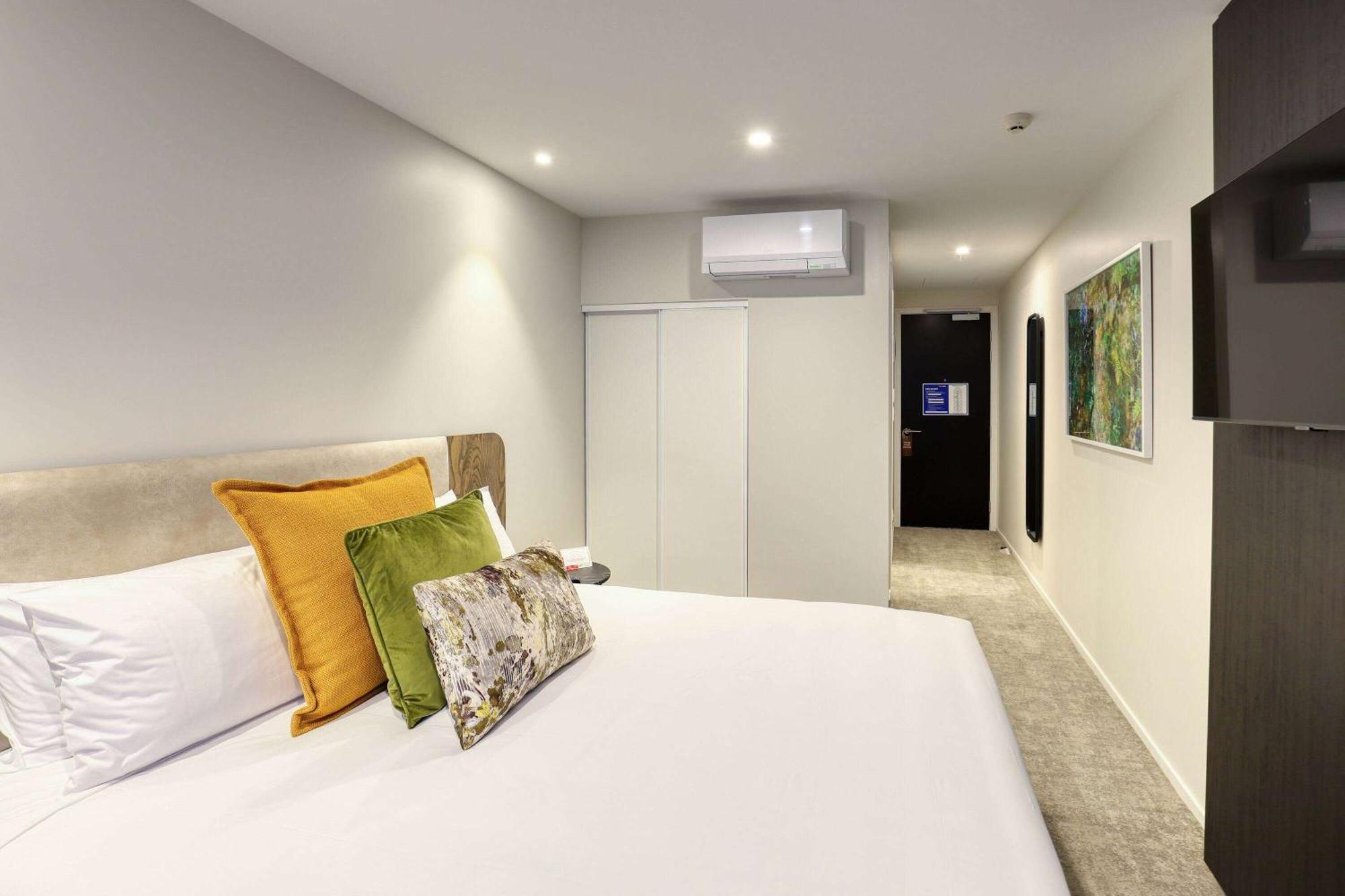 Wyndham Garden Christchurch Kilmore Street Hotel ภายนอก รูปภาพ